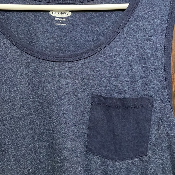 Set of 2 Men's Old Navy soft wash tank tops - Size large, color Blue - Picture 7 of 9